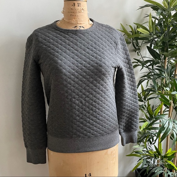 Club Monaco Sweaters - Club Monaco Grey Sweater Sz XS